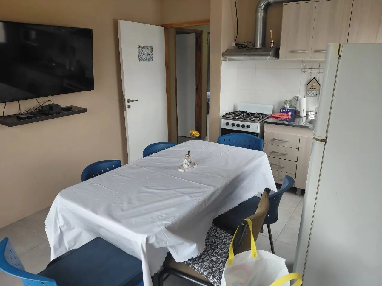 Departamento en barrio René Favaloro, foto 3